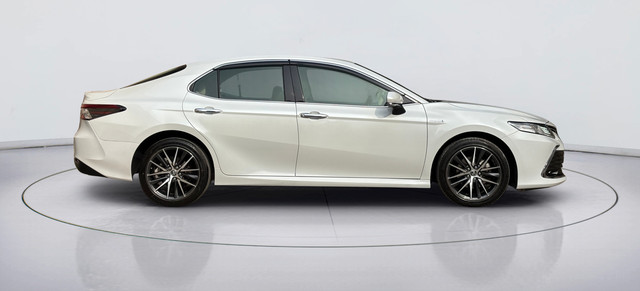 Second-hand 2023 Toyota Camry 2.5 Hybrid BSVI for sale in Faridabad-1