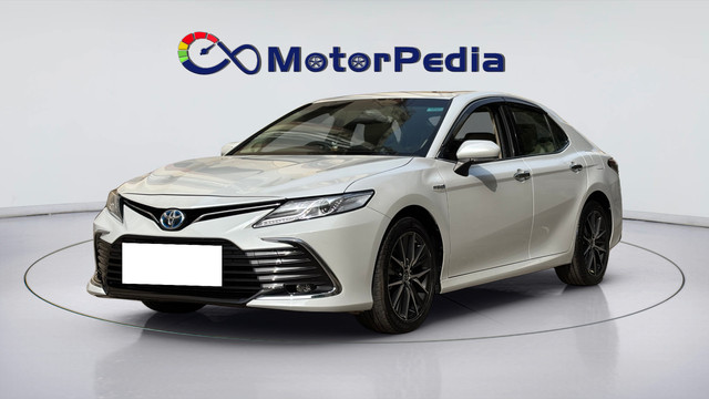 Second-hand 2023 Toyota Camry 2.5 Hybrid BSVI for sale in Faridabad-4