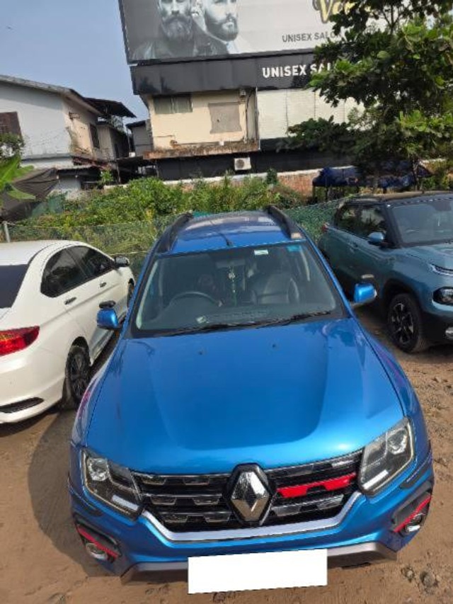 Second-hand 2020 Renault Duster RXZ Turbo for sale in Kannur-4