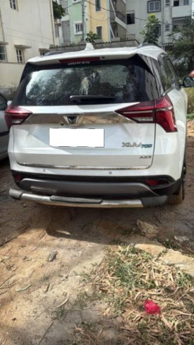 Second-hand 2023 Mahindra XUV700 AX3 BSVI for sale in Bangalore-1