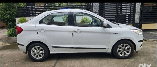 Second-hand 2016 Ford Aspire 1.2 Ti-VCT Titanium for sale in Vijayawada-1