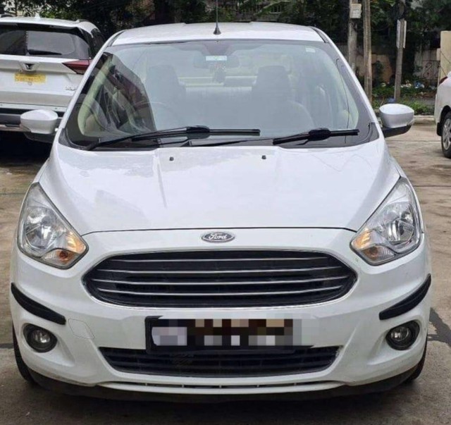 Second-hand 2016 Ford Aspire 1.2 Ti-VCT Titanium for sale in Vijayawada-3
