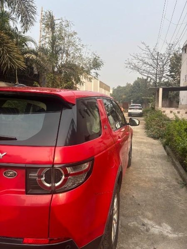 Second-hand 2017 Land Rover Discovery 4 SDV6 HSE for sale in Moradabad-10