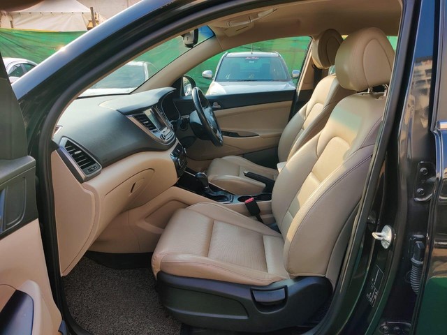 Second-hand 2017 Hyundai Tucson 2.0 Dual VTVT 2WD AT GL for sale in Mumbai-9