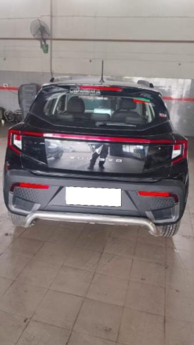 Second-hand 2025 Mahindra XUV 3XO AX7 Diesel for sale in Bahraich-1