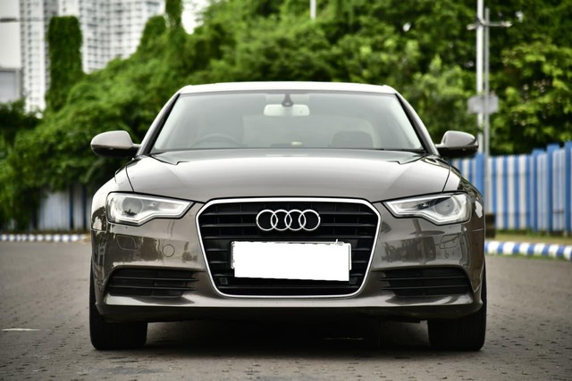 Second-hand 2013 Audi A6 2.0 TDI Premium Plus for sale in Kolkata-0