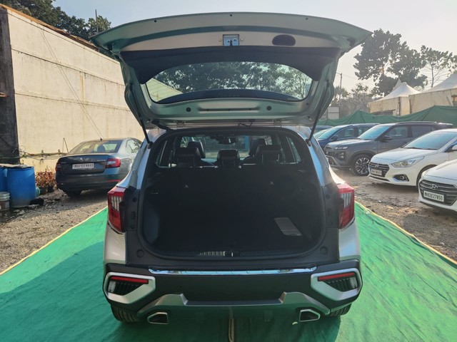 Second-hand 2023 Kia Seltos GTX Plus DCT for sale in Mumbai-14