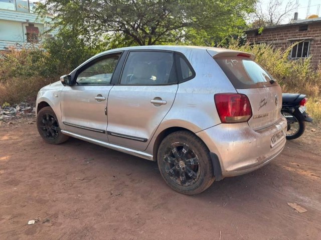 Second-hand 2014 Volkswagen Polo IPL II 1.2 Diesel Highline for sale in Bidar-2