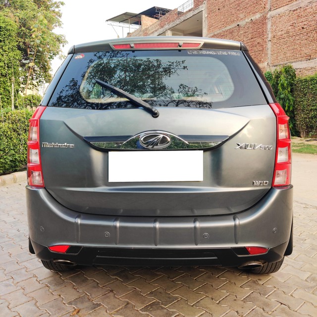 Mahindra XUV500 W10 1.99 mHawk Second-hand 2018 Mahindra XUV500 W10 1.99 mHawk for sale in Gurgaon-3