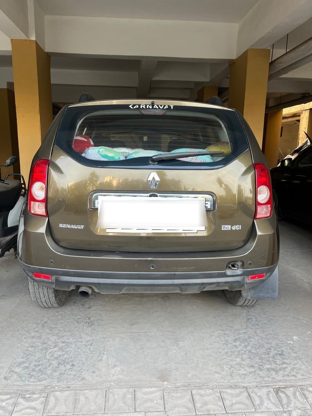 Second-hand 2015 Renault Duster RXL AWD for sale in Ahmedabad-1