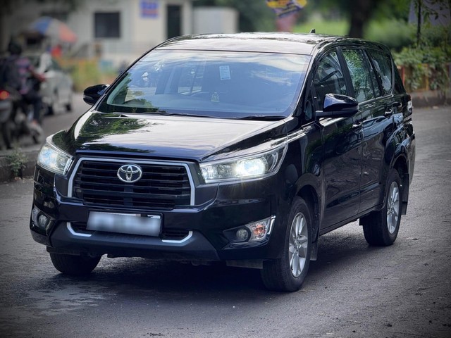 Second-hand 2023 Toyota Innova Crysta 2.4 GX 7Str for sale in Surat-2