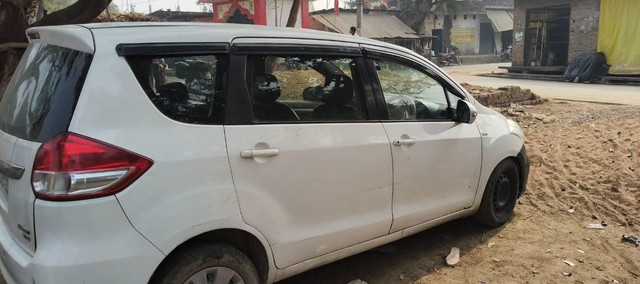 Second-hand 2017 Maruti Ertiga SHVS VDI for sale in Barabanki-3