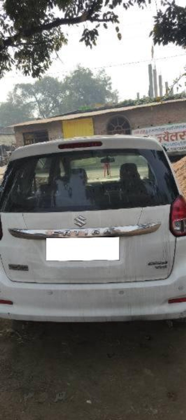 Second-hand 2017 Maruti Ertiga SHVS VDI for sale in Barabanki-2