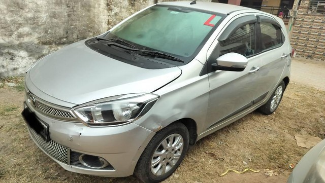 Second-hand 2016 Tata Tiago 1.2 Revotron XZ for sale in Panchkula-4