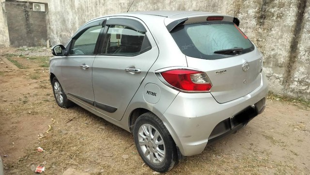 Second-hand 2016 Tata Tiago 1.2 Revotron XZ for sale in Panchkula-2