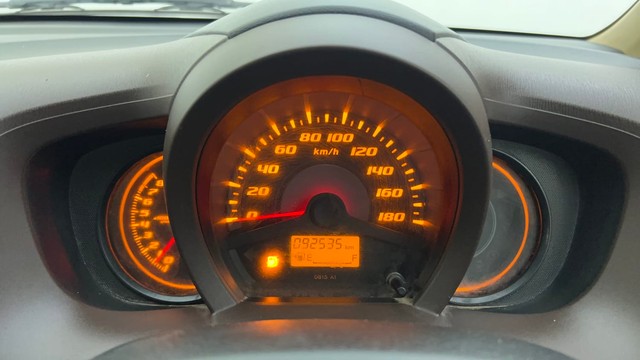 Second-hand 2013 Honda Amaze S i-VTEC for sale in Ahmedabad-13