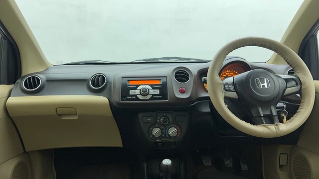 Second-hand 2013 Honda Amaze S i-VTEC for sale in Ahmedabad-11