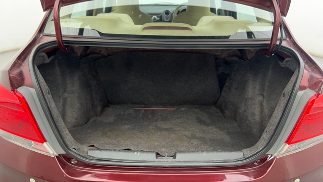 Second-hand 2013 Honda Amaze S i-VTEC for sale in Ahmedabad-9