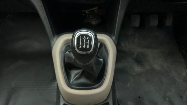 Second-hand 2014 Hyundai Grand i10 1.2 Kappa Sportz BSIV for sale in Ahmedabad-12