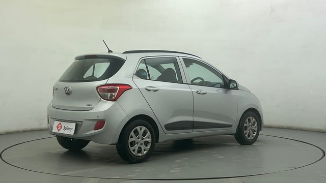 Second-hand 2014 Hyundai Grand i10 1.2 Kappa Sportz BSIV for sale in Ahmedabad-3
