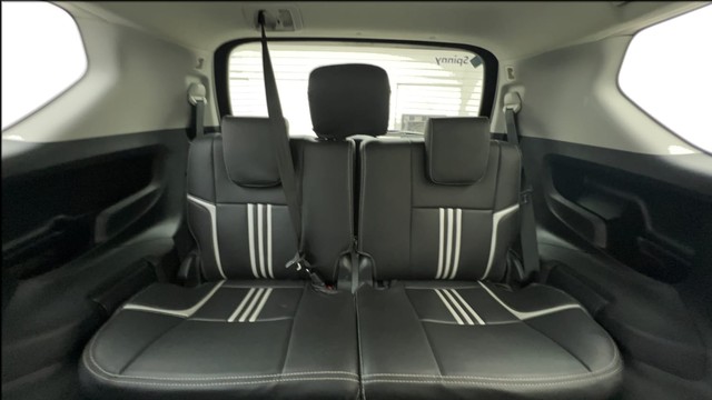 Second-hand 2022 Toyota Innova Crysta 2.7 VX 7 STR for sale in Ahmedabad-34
