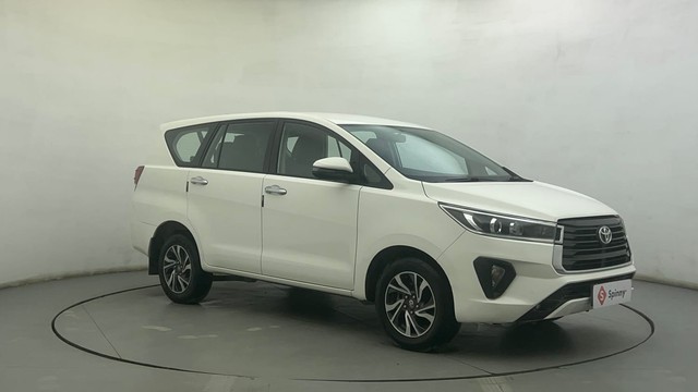Second-hand 2022 Toyota Innova Crysta 2.7 VX 7 STR for sale in Ahmedabad-1