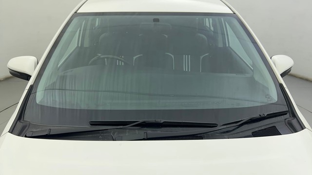 Second-hand 2022 Toyota Innova Crysta 2.7 VX 7 STR for sale in Ahmedabad-10