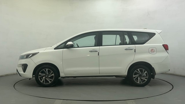 Second-hand 2022 Toyota Innova Crysta 2.7 VX 7 STR for sale in Ahmedabad-6