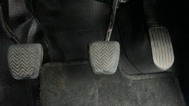 Second-hand 2022 Toyota Innova Crysta 2.7 VX 7 STR for sale in Ahmedabad-14