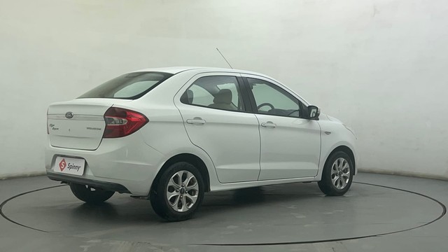 Second-hand 2016 Ford Aspire 1.2 Ti-VCT Titanium for sale in Ahmedabad-3