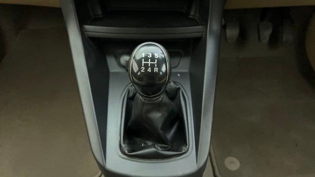 Second-hand 2016 Ford Aspire 1.2 Ti-VCT Titanium for sale in Ahmedabad-12