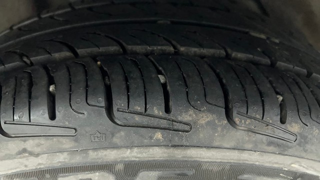 Second-hand 2016 Ford Aspire 1.2 Ti-VCT Titanium for sale in Ahmedabad-33