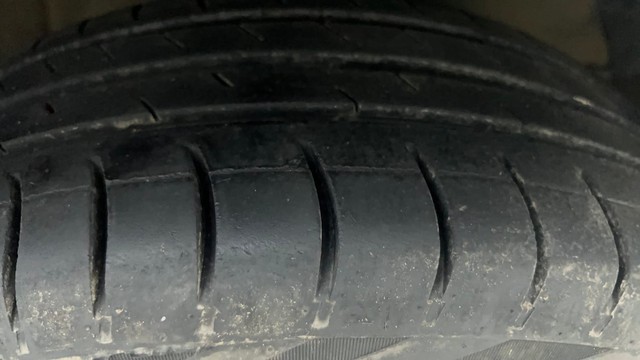 Second-hand 2018 Maruti Baleno Delta Diesel for sale in Ahmedabad-38