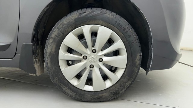 Second-hand 2018 Maruti Baleno Delta Diesel for sale in Ahmedabad-17