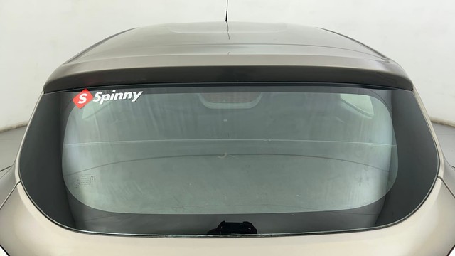 Second-hand 2018 Renault KWID 1.0 RXT Opt for sale in Ahmedabad-27