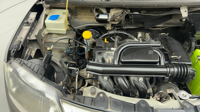 Second-hand 2018 Renault KWID 1.0 RXT Opt for sale in Ahmedabad-39