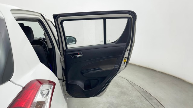 Second-hand 2017 Maruti Swift VDI for sale in Chennai-34