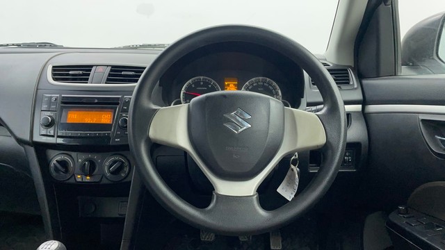 Second-hand 2017 Maruti Swift VDI for sale in Chennai-30