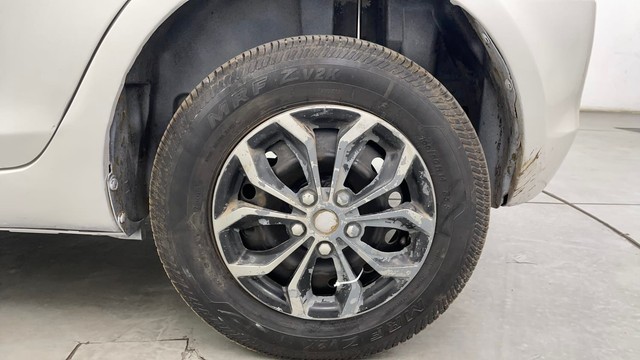 Second-hand 2017 Maruti Swift VDI for sale in Chennai-19