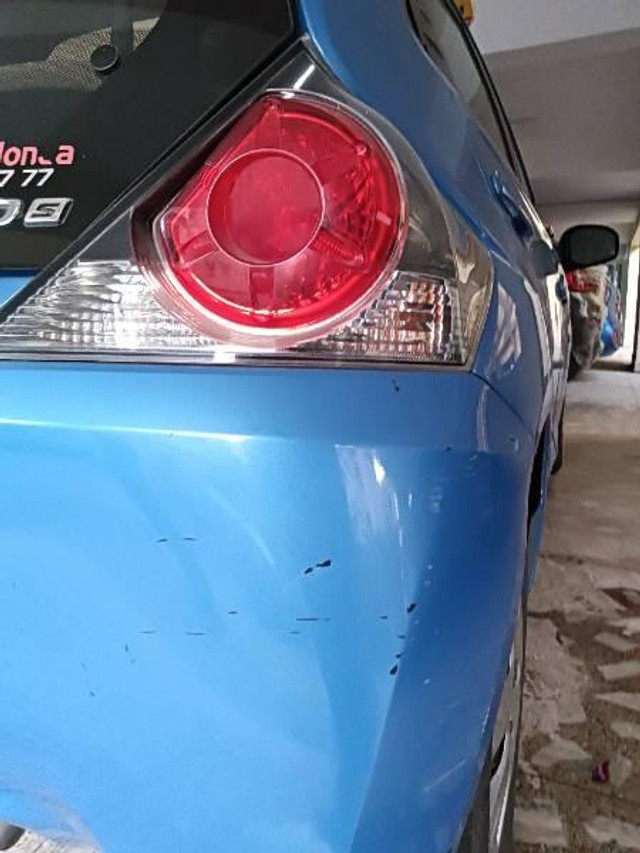 Second-hand 2012 Honda Brio S MT for sale in North 24 Parganas-11