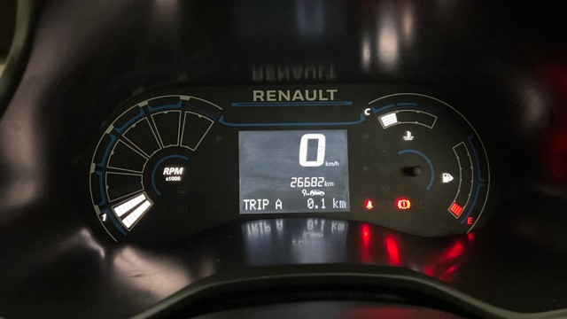 Second-hand 2021 Renault Kiger RXT for sale in Kanpur-13