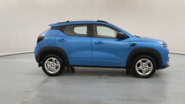 Second-hand 2021 Renault Kiger RXT for sale in Kanpur-2