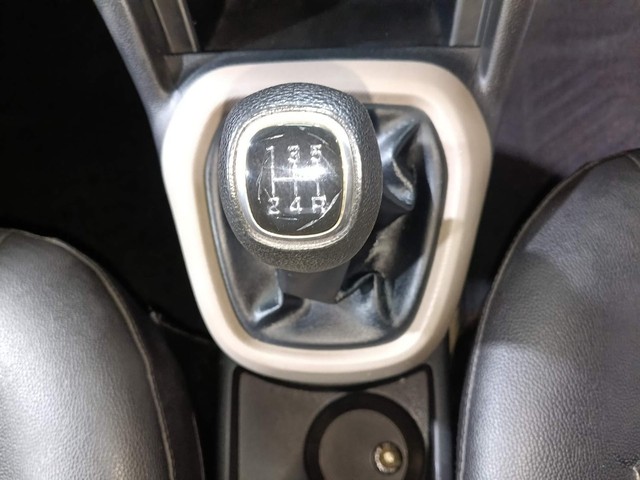 Second-hand 2016 Hyundai Xcent Petrol for sale in Kochi-12