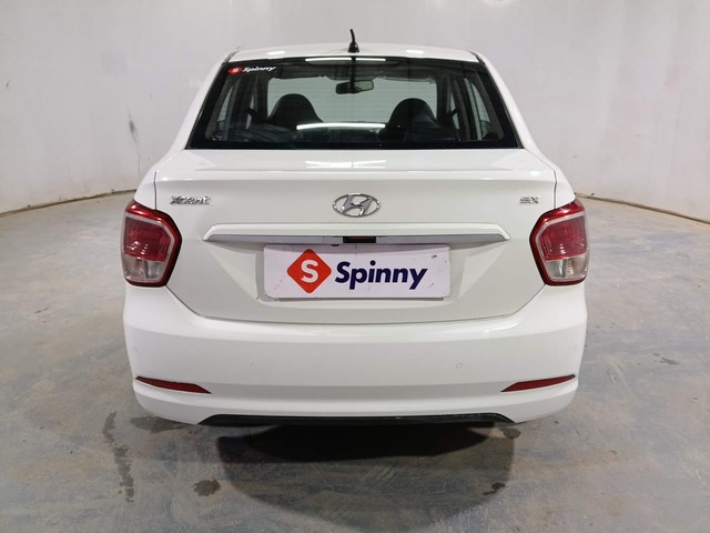 Second-hand 2016 Hyundai Xcent Petrol for sale in Kochi-4