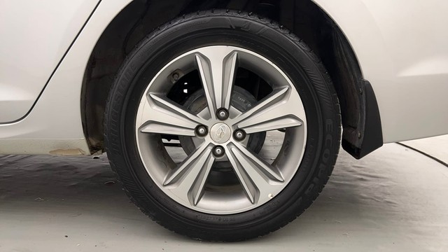 Second-hand 2018 Hyundai Verna 1.6 SX VTVT AT for sale in Chandigarh-19