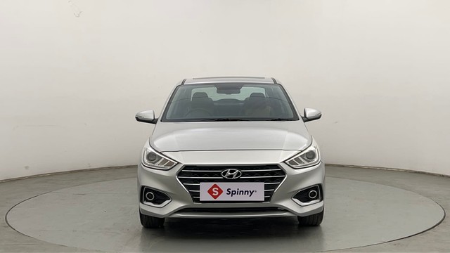 Second-hand 2018 Hyundai Verna 1.6 SX VTVT AT for sale in Chandigarh-7