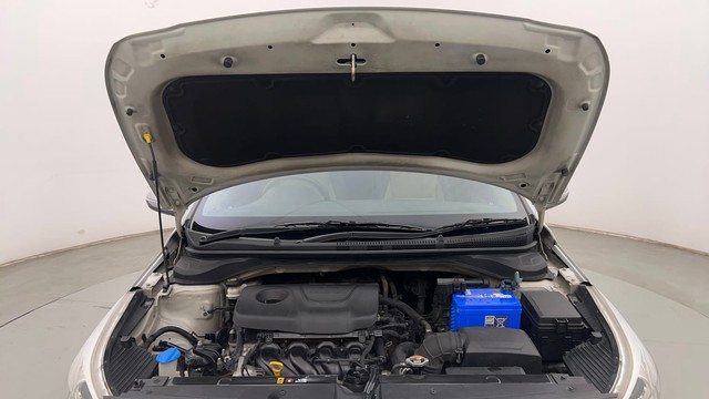 Second-hand 2018 Hyundai Verna 1.6 SX VTVT AT for sale in Chandigarh-8