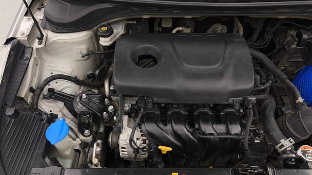 Second-hand 2018 Hyundai Verna 1.6 SX VTVT AT for sale in Chandigarh-28