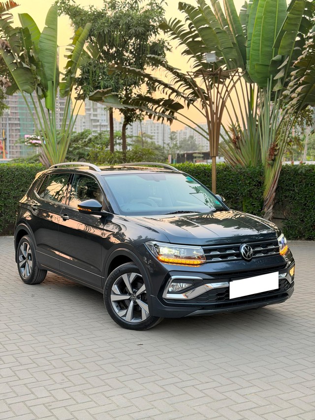 Second-hand 2022 Volkswagen Taigun 1.0 TSI Topline AT BSVI for sale in Surat-0