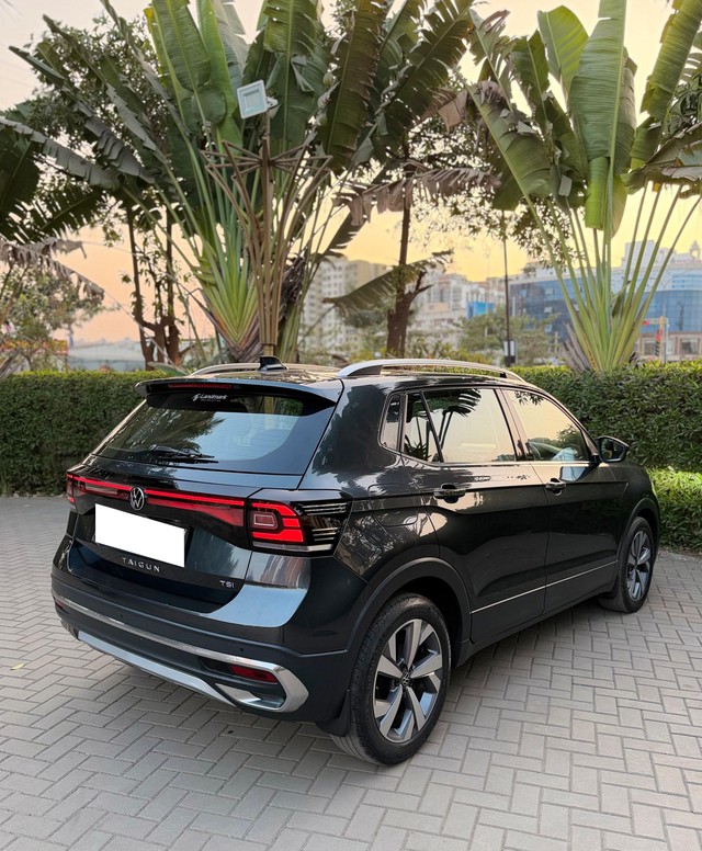 Second-hand 2022 Volkswagen Taigun 1.0 TSI Topline AT BSVI for sale in Surat-10